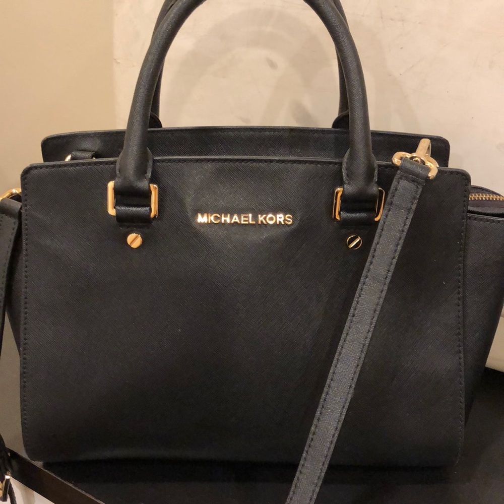 Handbag